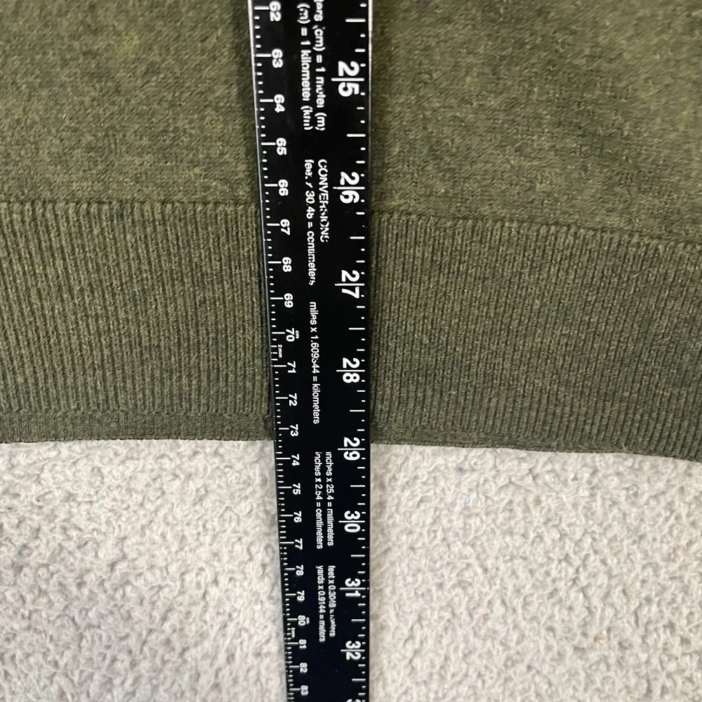 Old Navy V-Neck Sweater Men XL Olive Preppy Long Sleeve Pullover